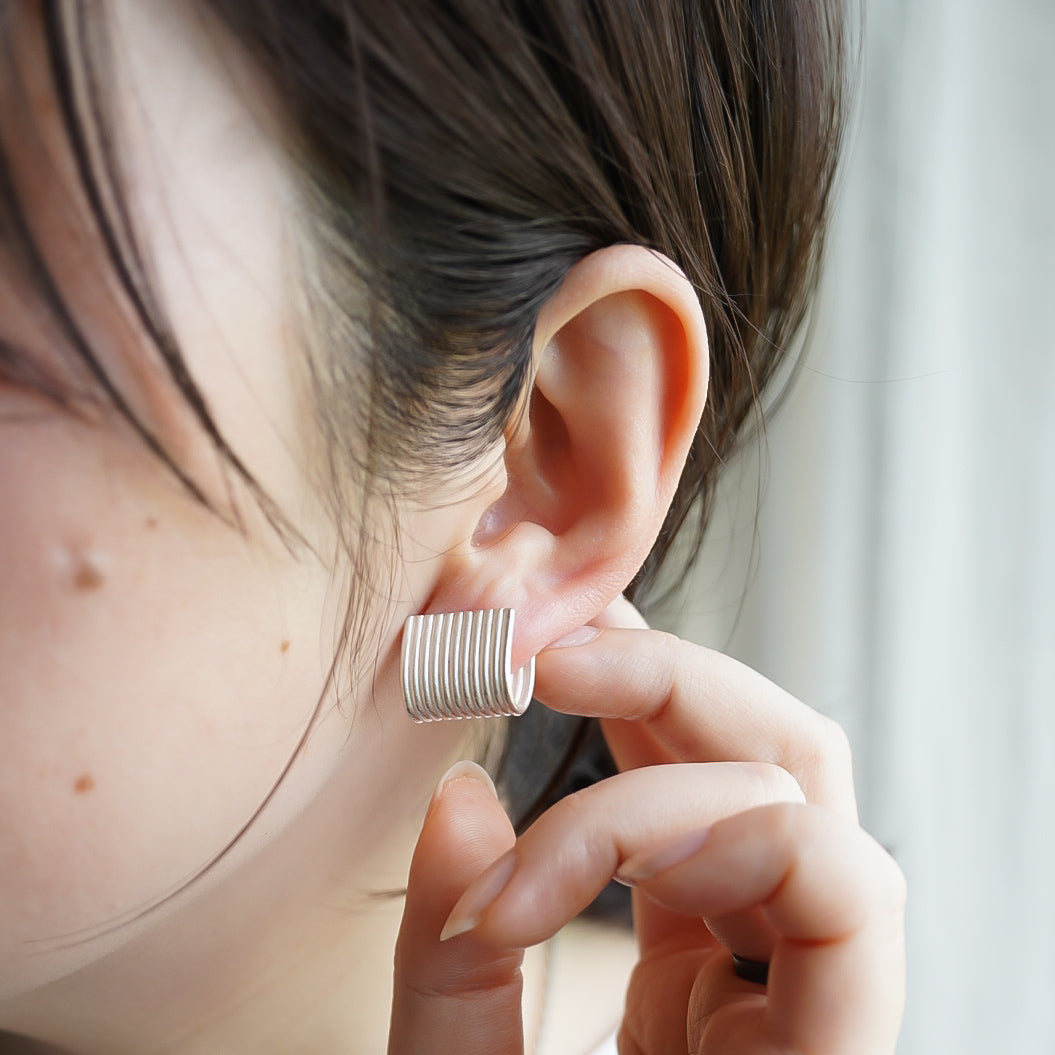N-51- Line Earring wide siver(シングル)