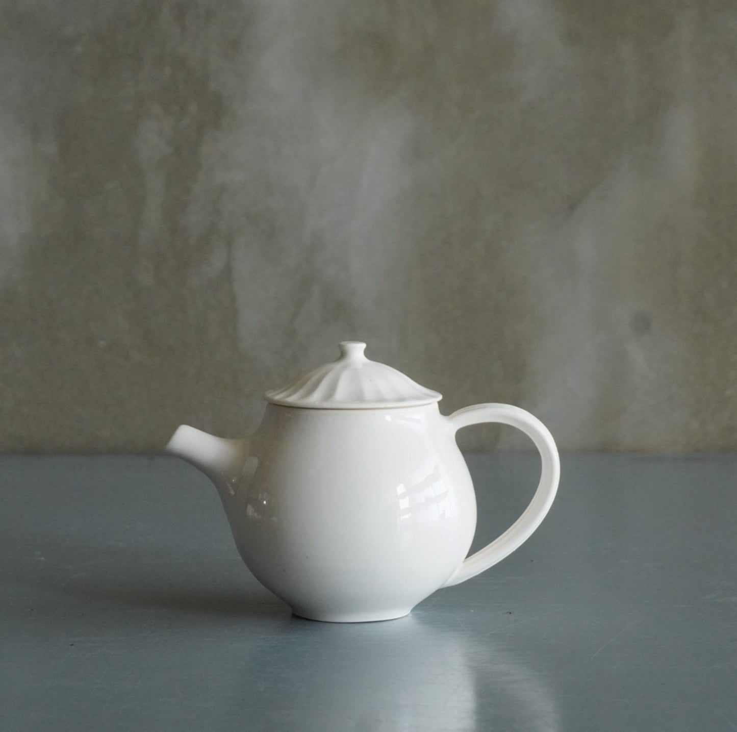 K-46- 茶壺 白釉
