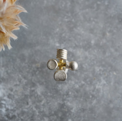 N-04- 4seeds Pierce silver（シングル）