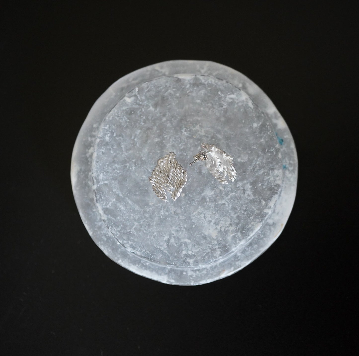 N-61- fusa Pierce S silver