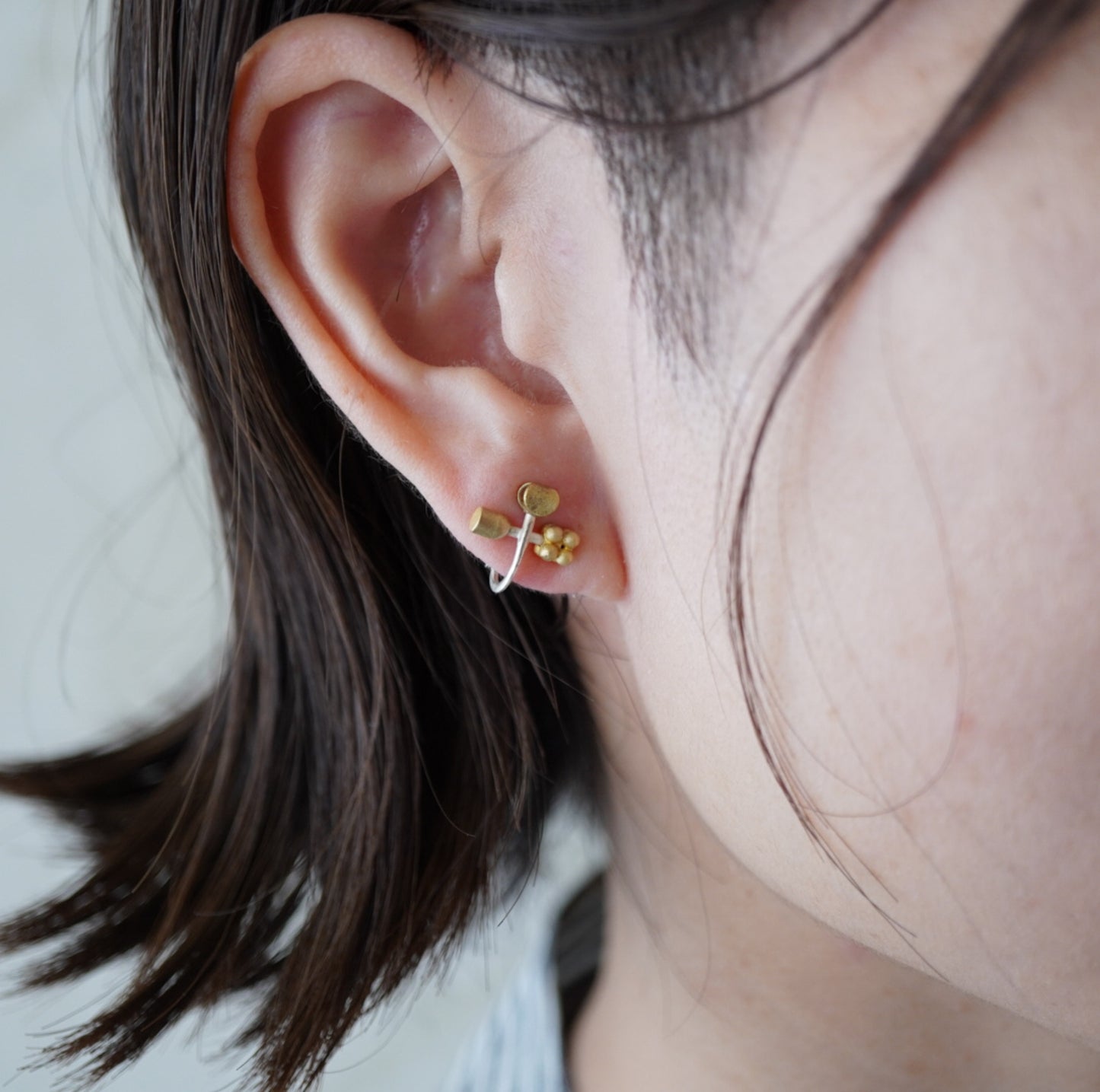 N-07- 4seeds Earring bronze（シングル）