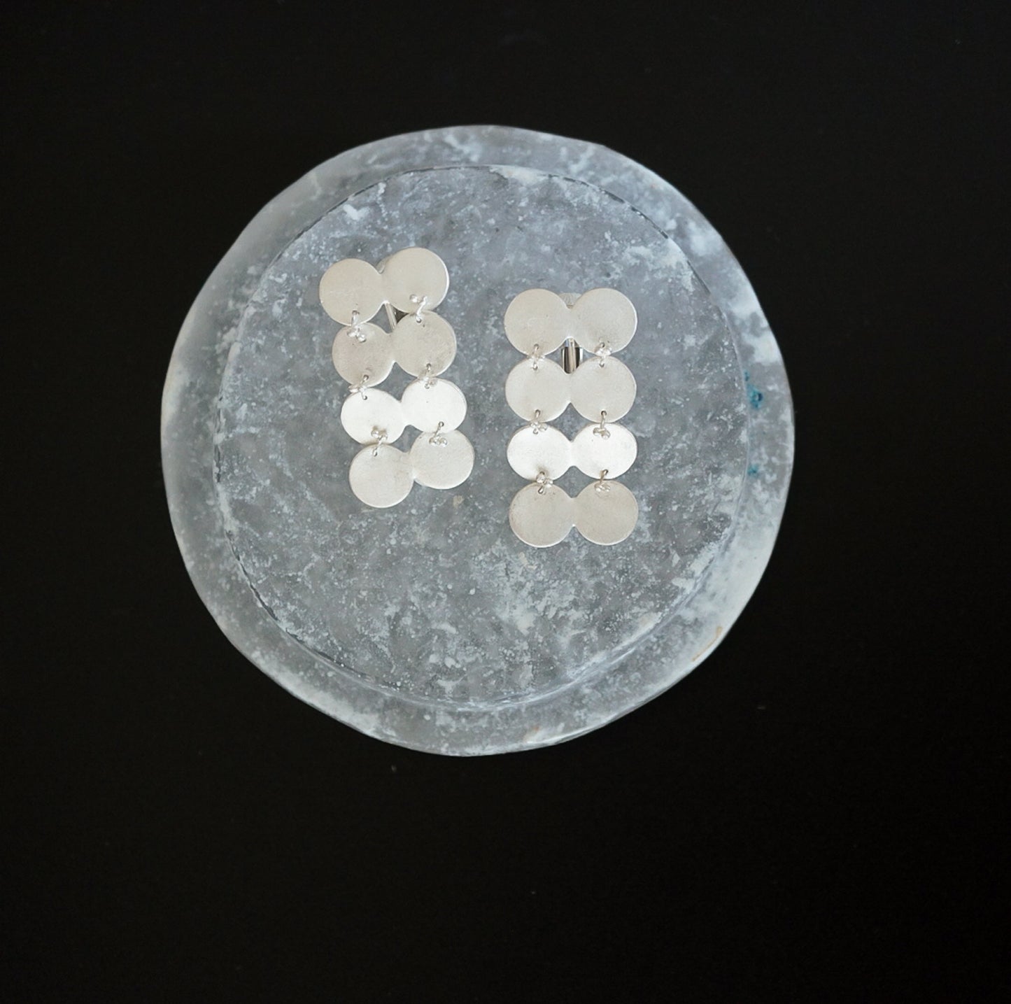 N-75- Flutter Earring silver