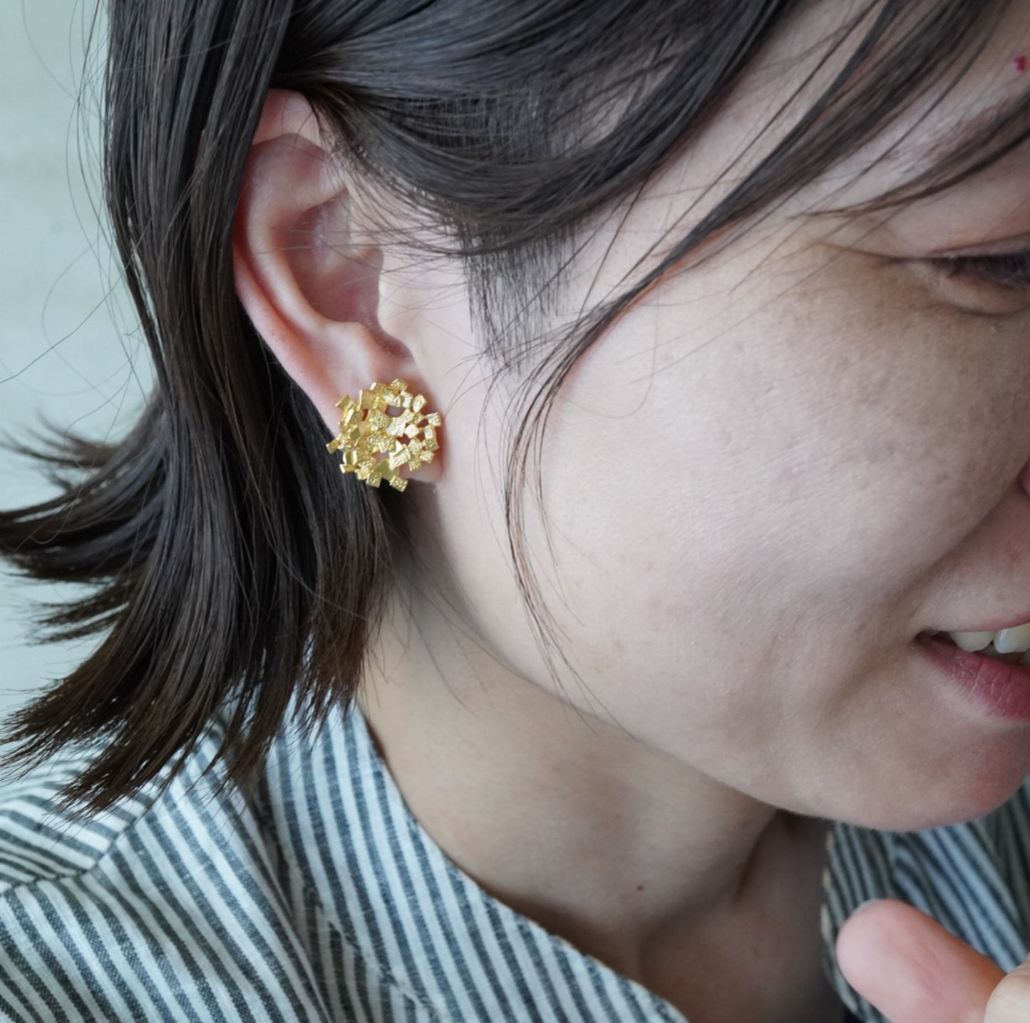 N-29- Prism Earring L brass