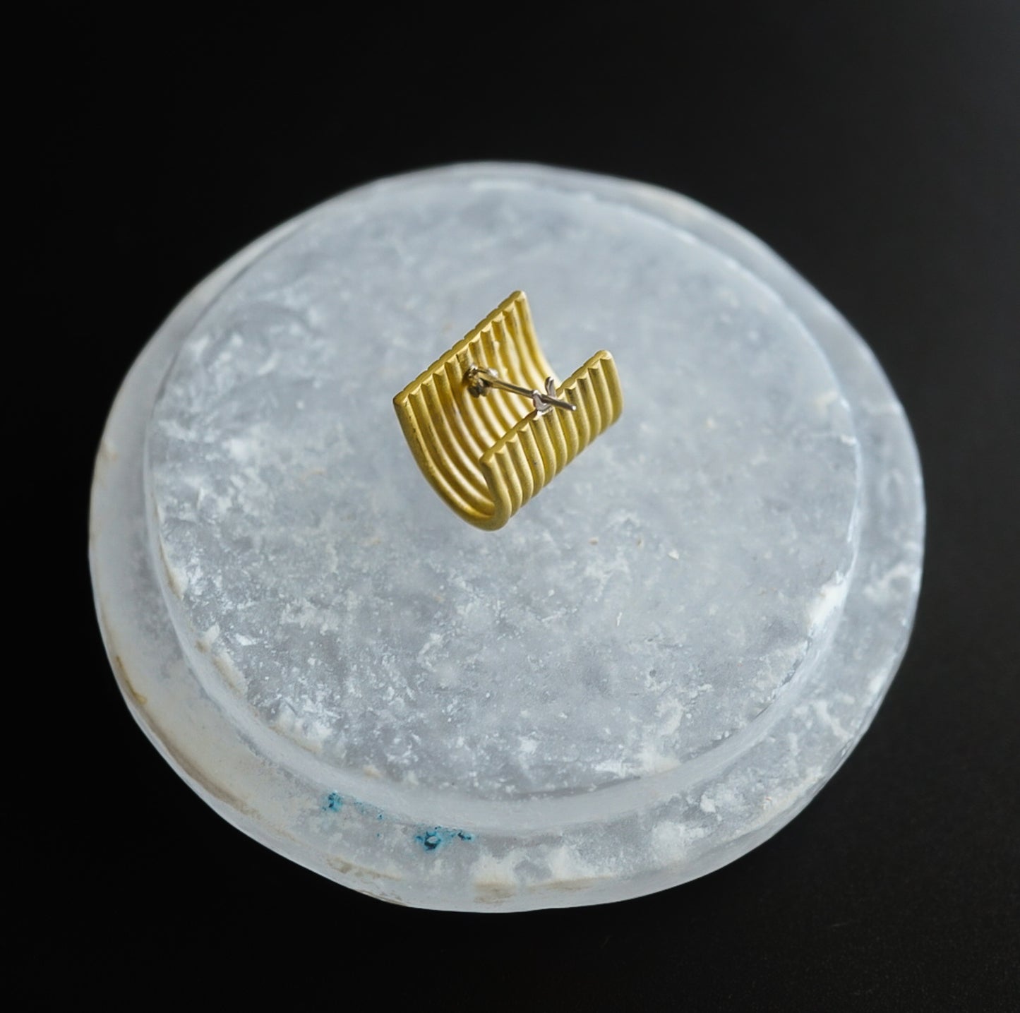 N-50- Line pierce wide bronze（シングル）