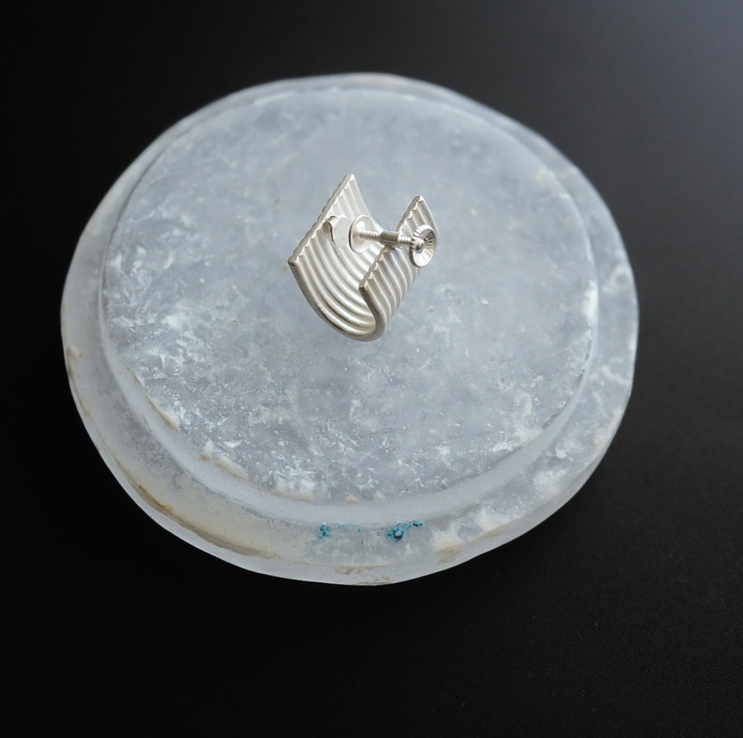 N-51- Line Earring wide siver（シングル）