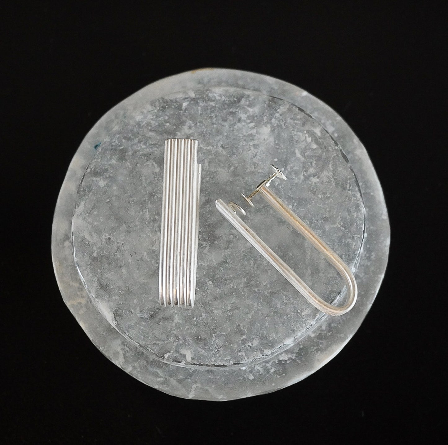 N-55- Line Earring long siver（シングル）