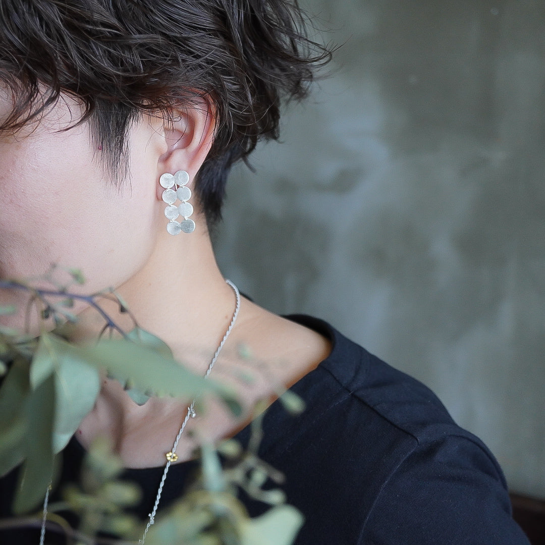 N-75- Flutter Earring silver
