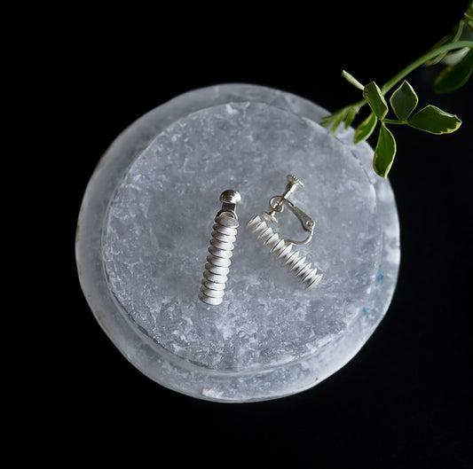 N-73- Coil Earring silver