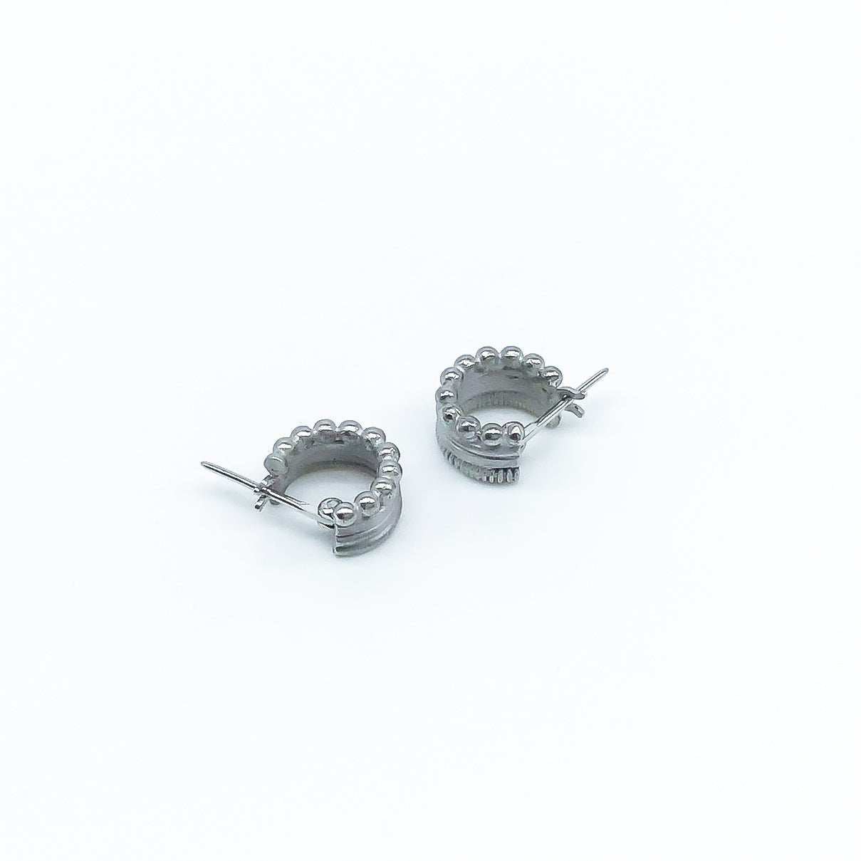 N-43- 束と層のピアスS silver