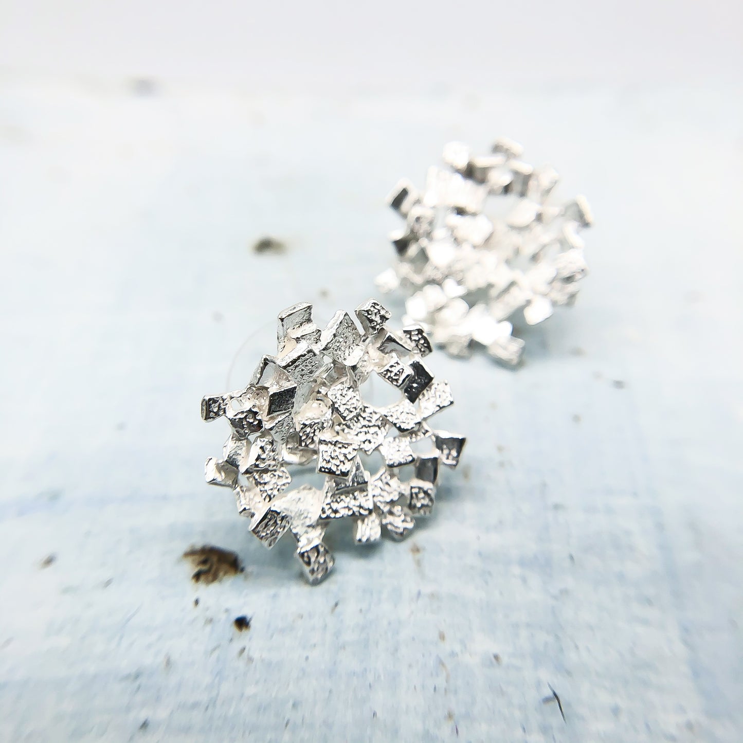 N-26- Prism Pierce L silver