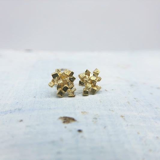 N-24- Prism Pierce S brass