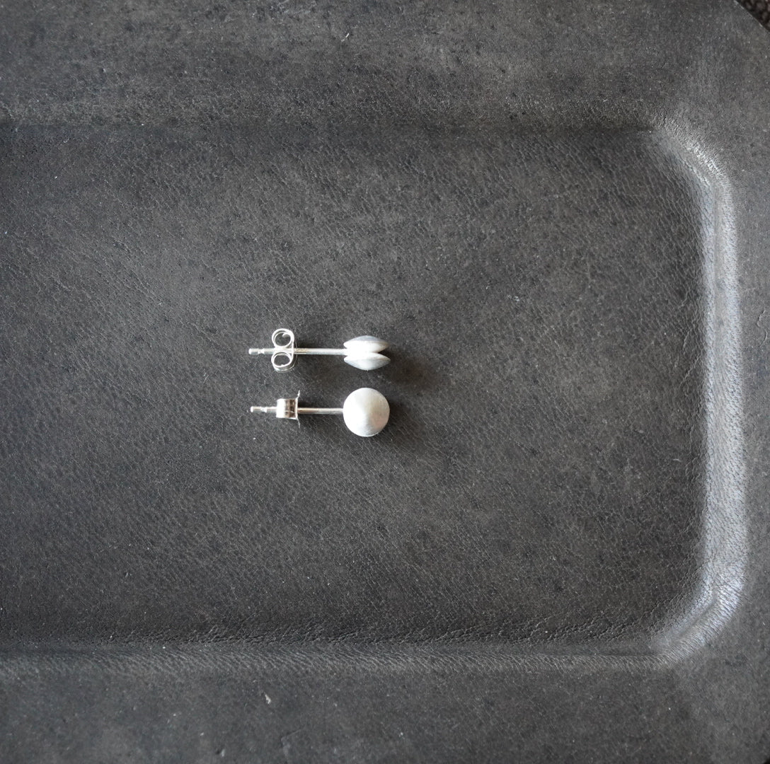 N-69- Coil Pierce SS silver