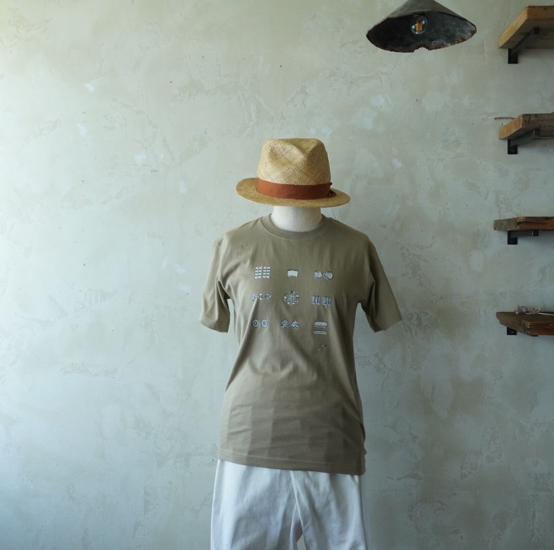 &-03_S size_6.2オンス プレミアム Tシャツ